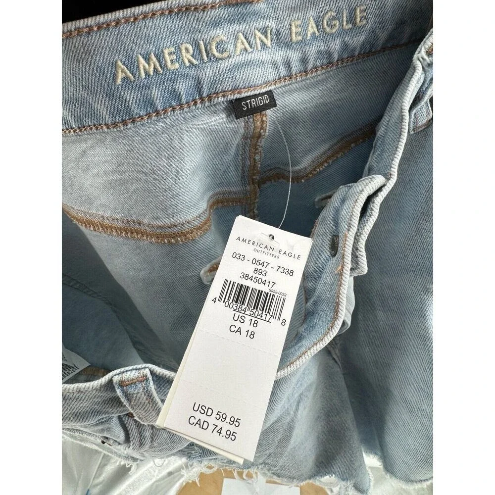 American Eagle Women's 90's Boyfriend Strigid Distressed Shorts Size 18 NEW